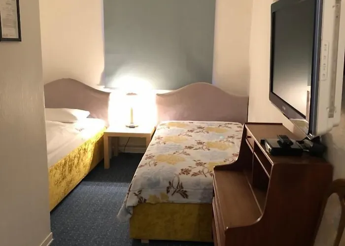 Hotel Zum